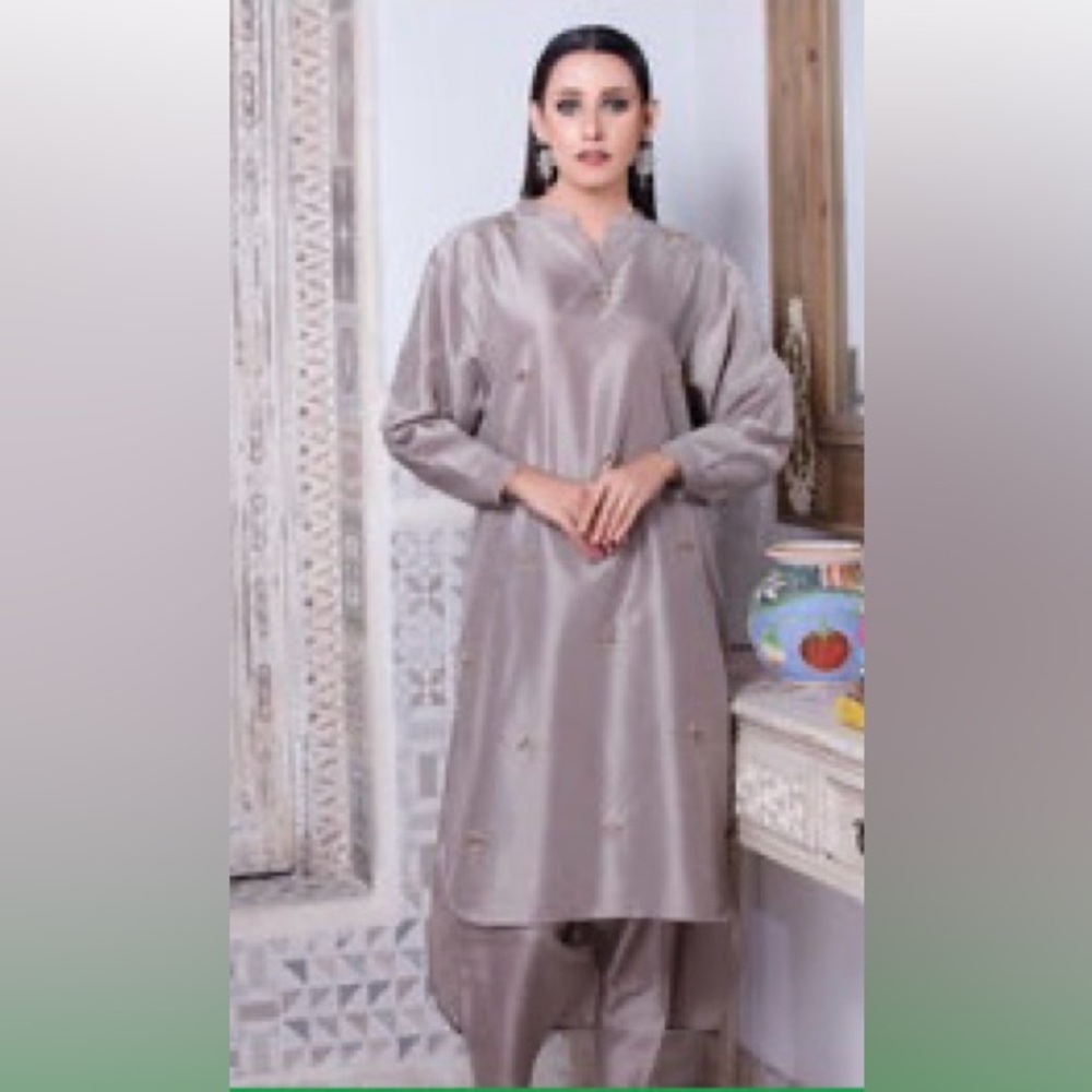 Pure raw silk Pakistani shalwar kameez